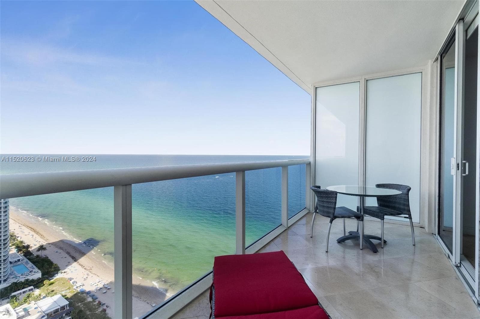 1830 Ocean Dr 2