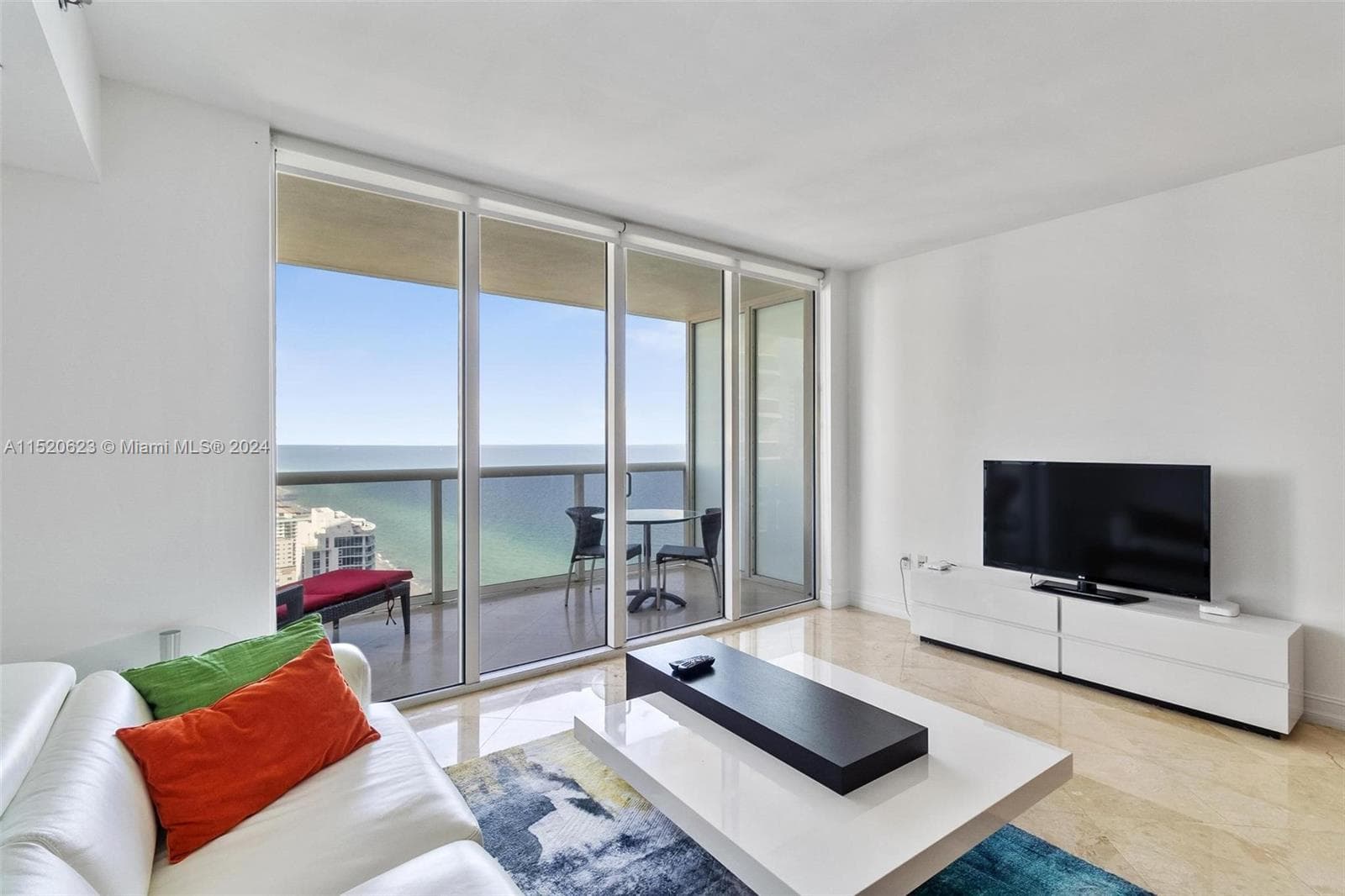 1830 Ocean Dr 1