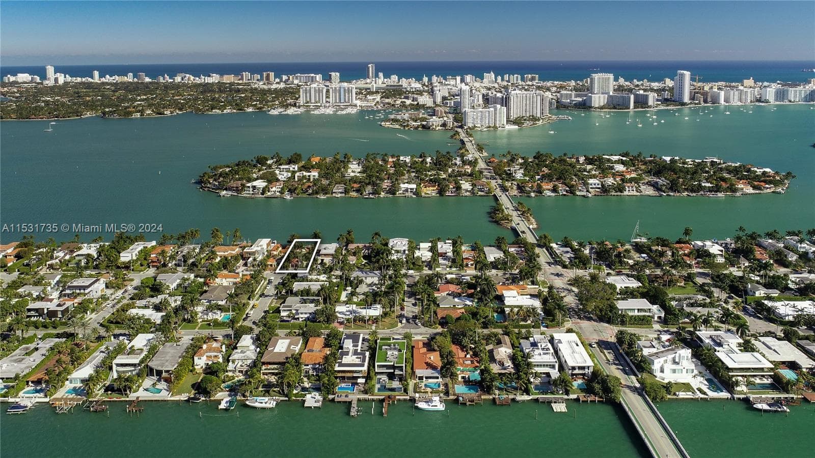 527 Dilido Dr 4