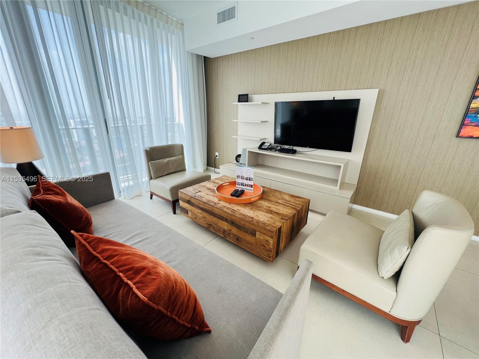 4111 Ocean Dr 2
