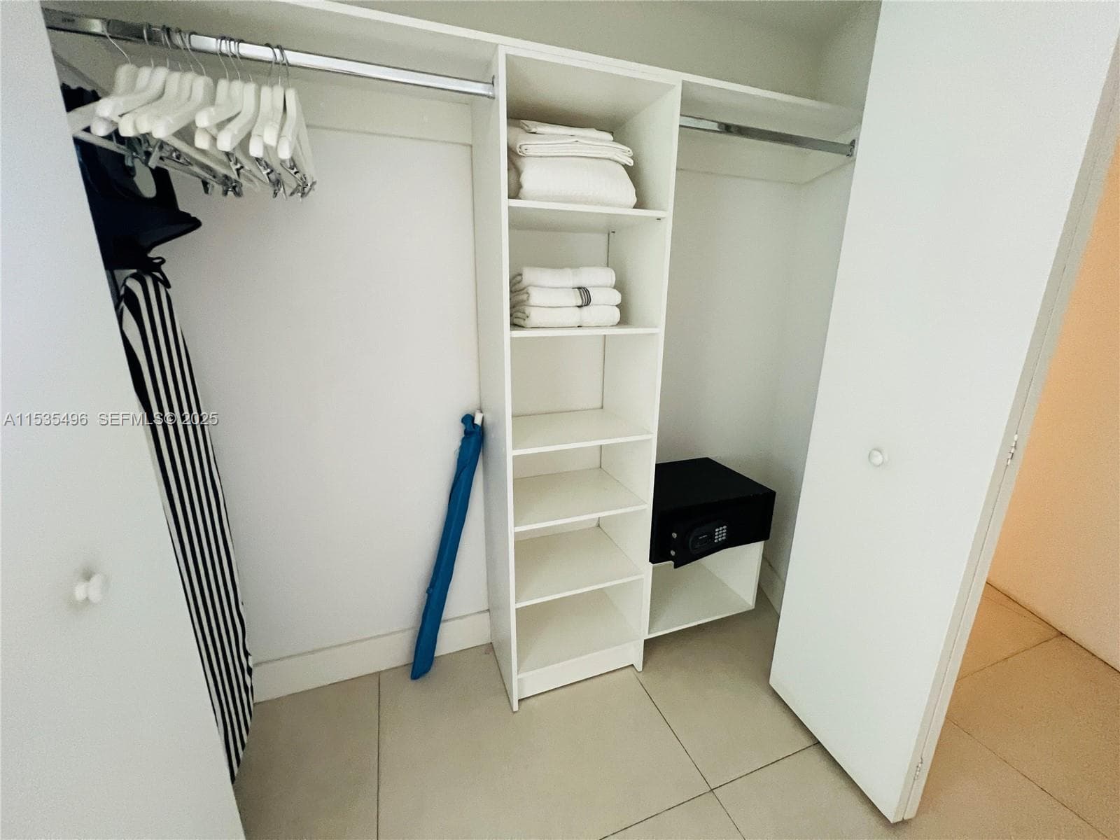 4111 Ocean Dr 2611 photo 20