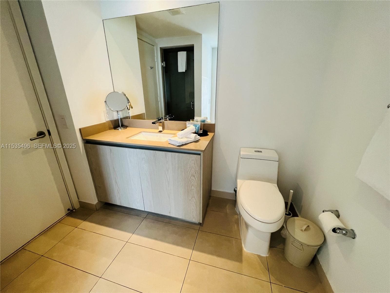 4111 Ocean Dr 2611 photo 18