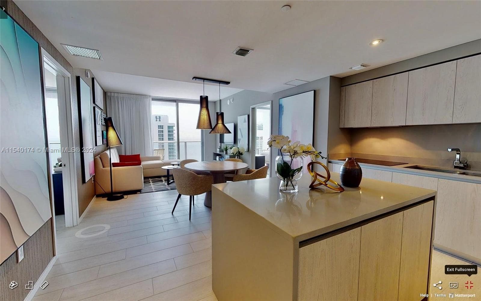 4010 Ocean Dr 3