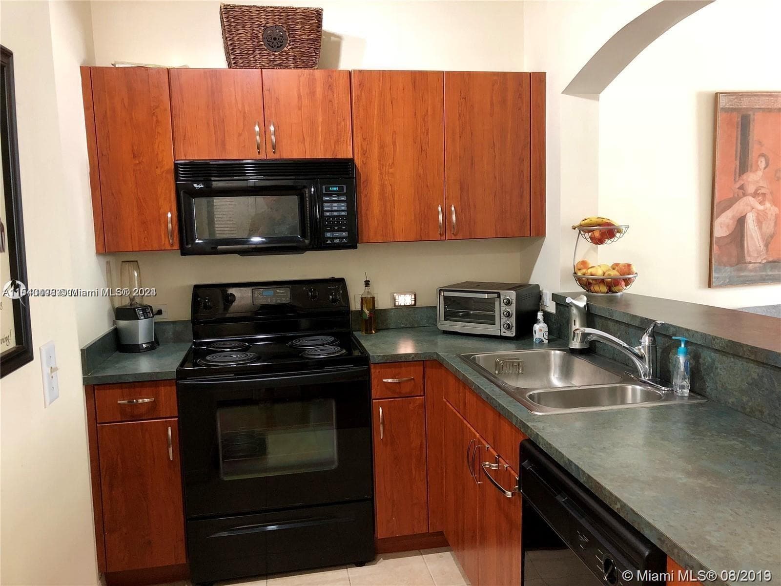 9172 Collins Ave 13 photo 2