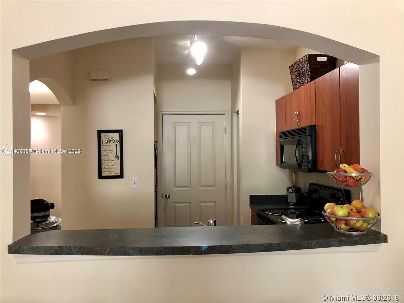 9172 Collins Ave 13 photo 3