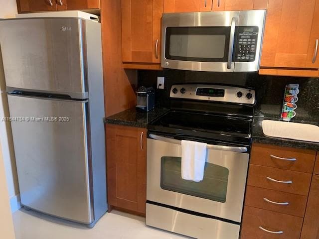100 Lincoln Rd 819 photo 9