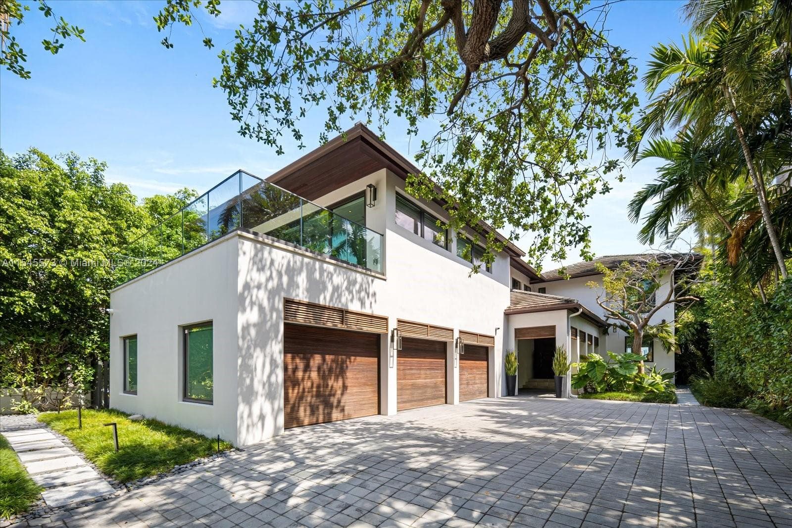 401 Rivo Alto Dr 2