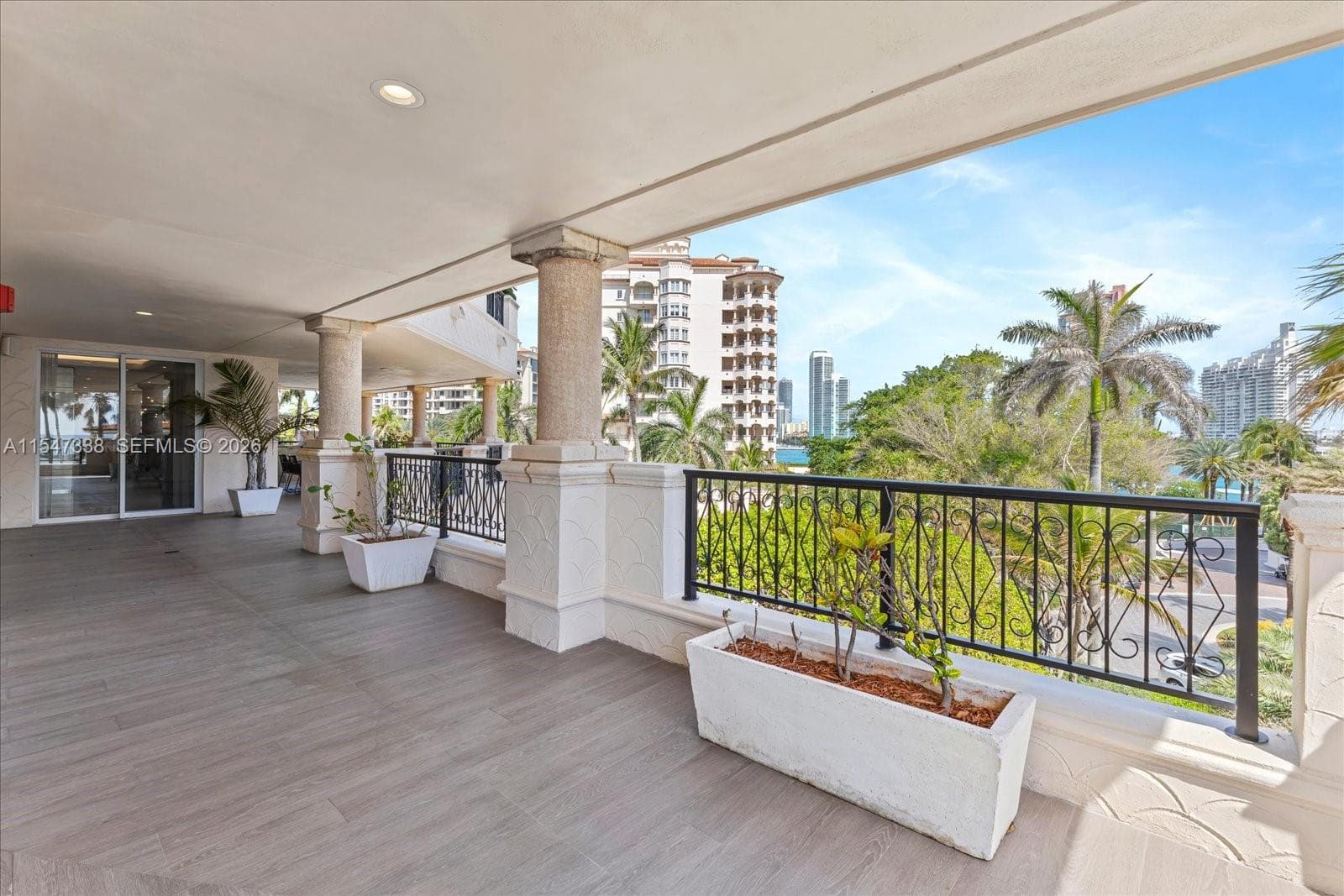 7431 Fisher Island Dr 7431 photo 23