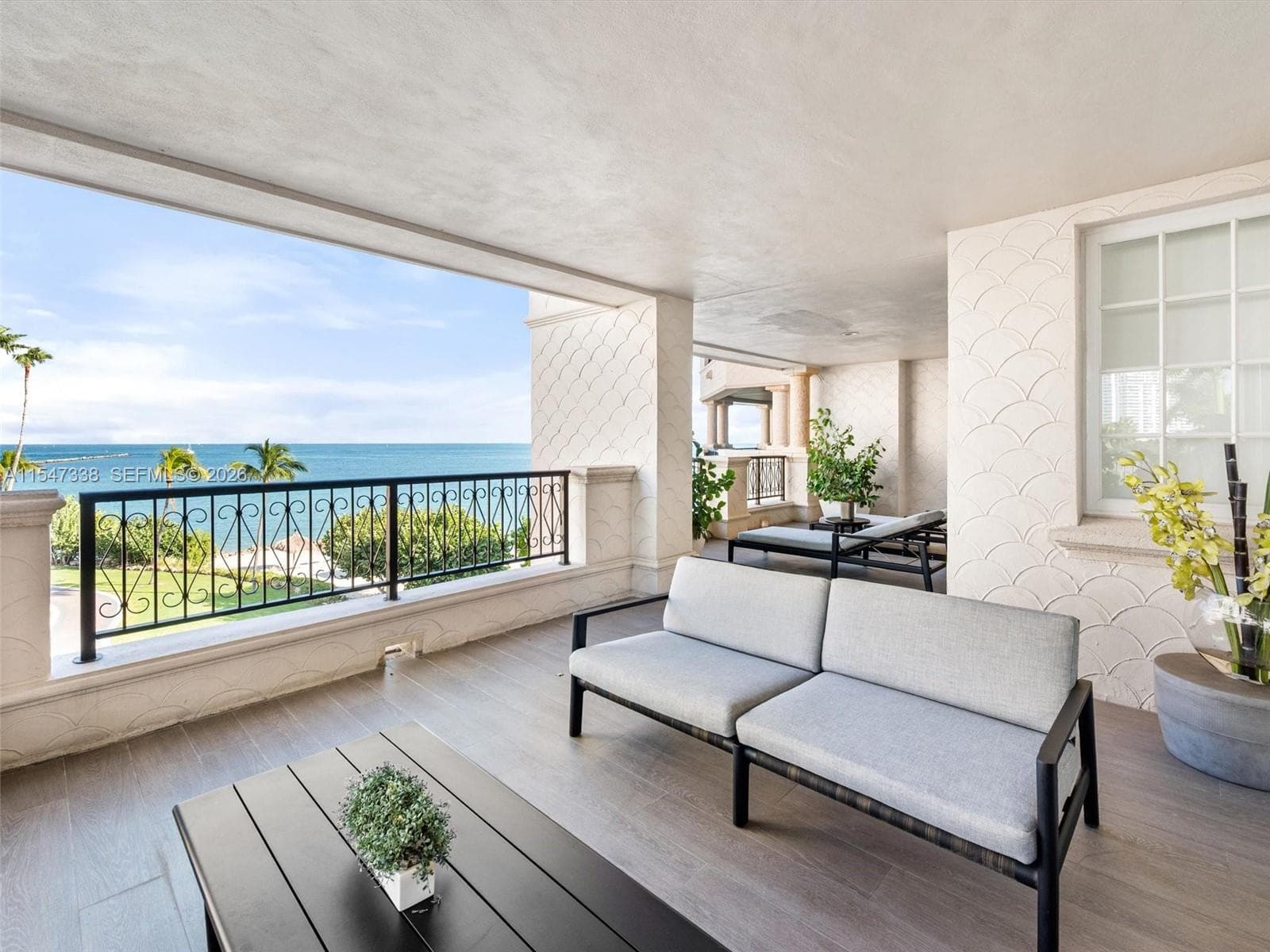 7431 Fisher Island Dr 7431 photo 25