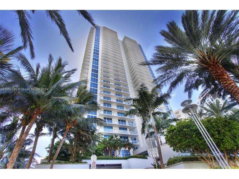 3101 S OCEAN DR 2003 photo 16
