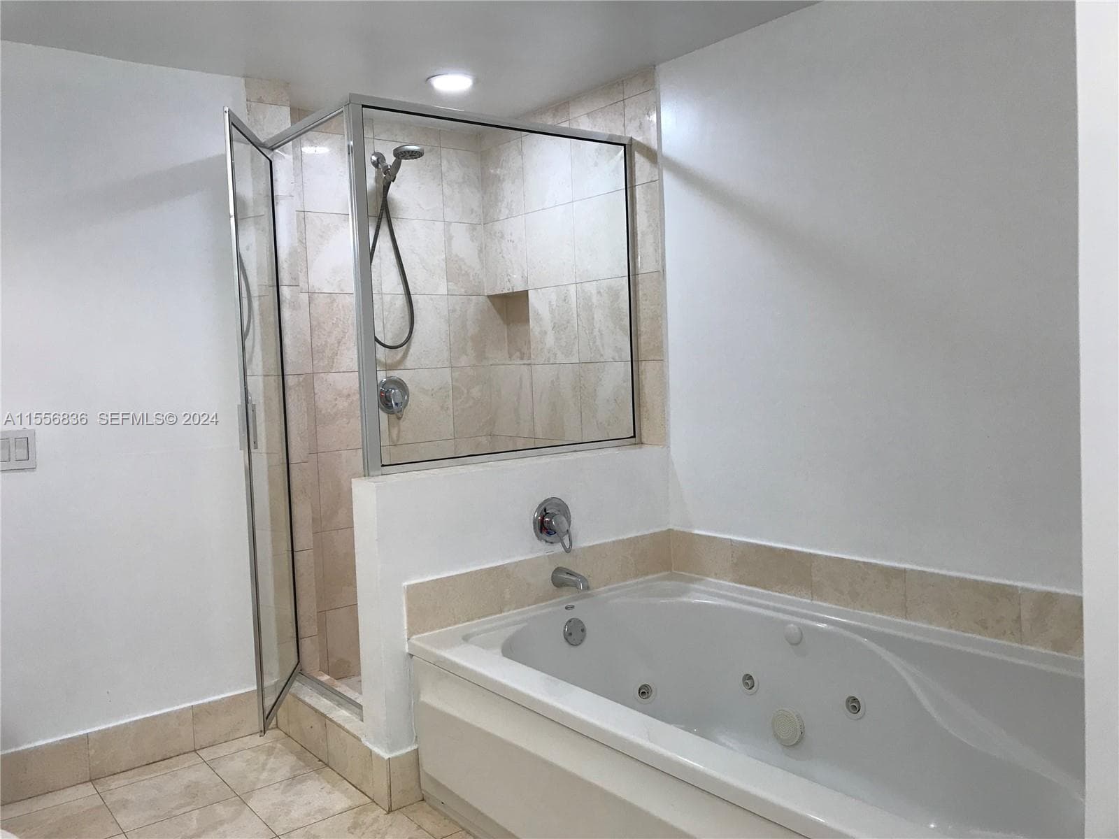 17375 Collins Ave 1708 photo 12