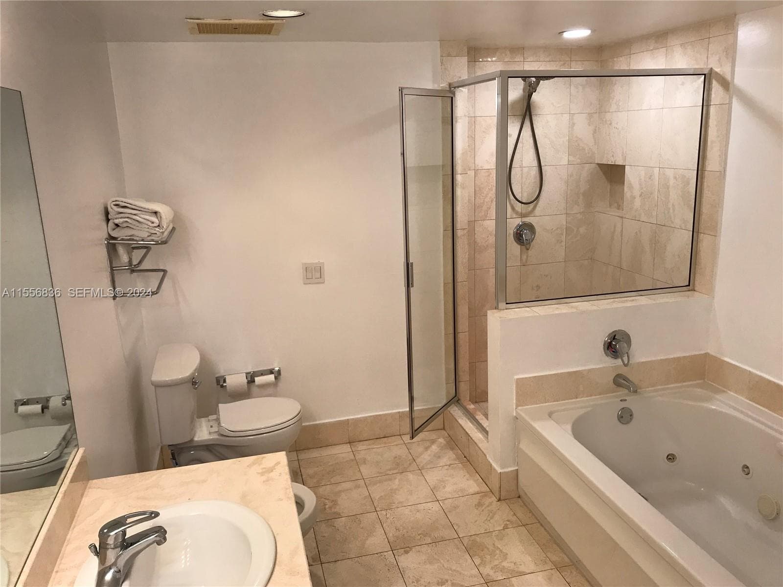 17375 Collins Ave 1708 photo 10