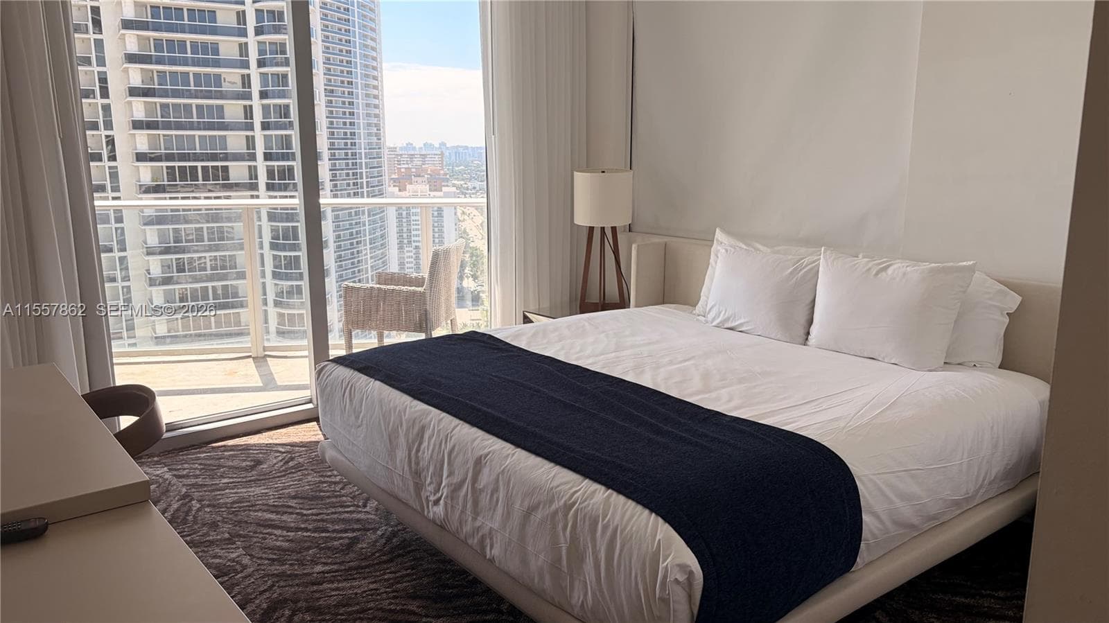 4111 Ocean Dr 2111 photo 9