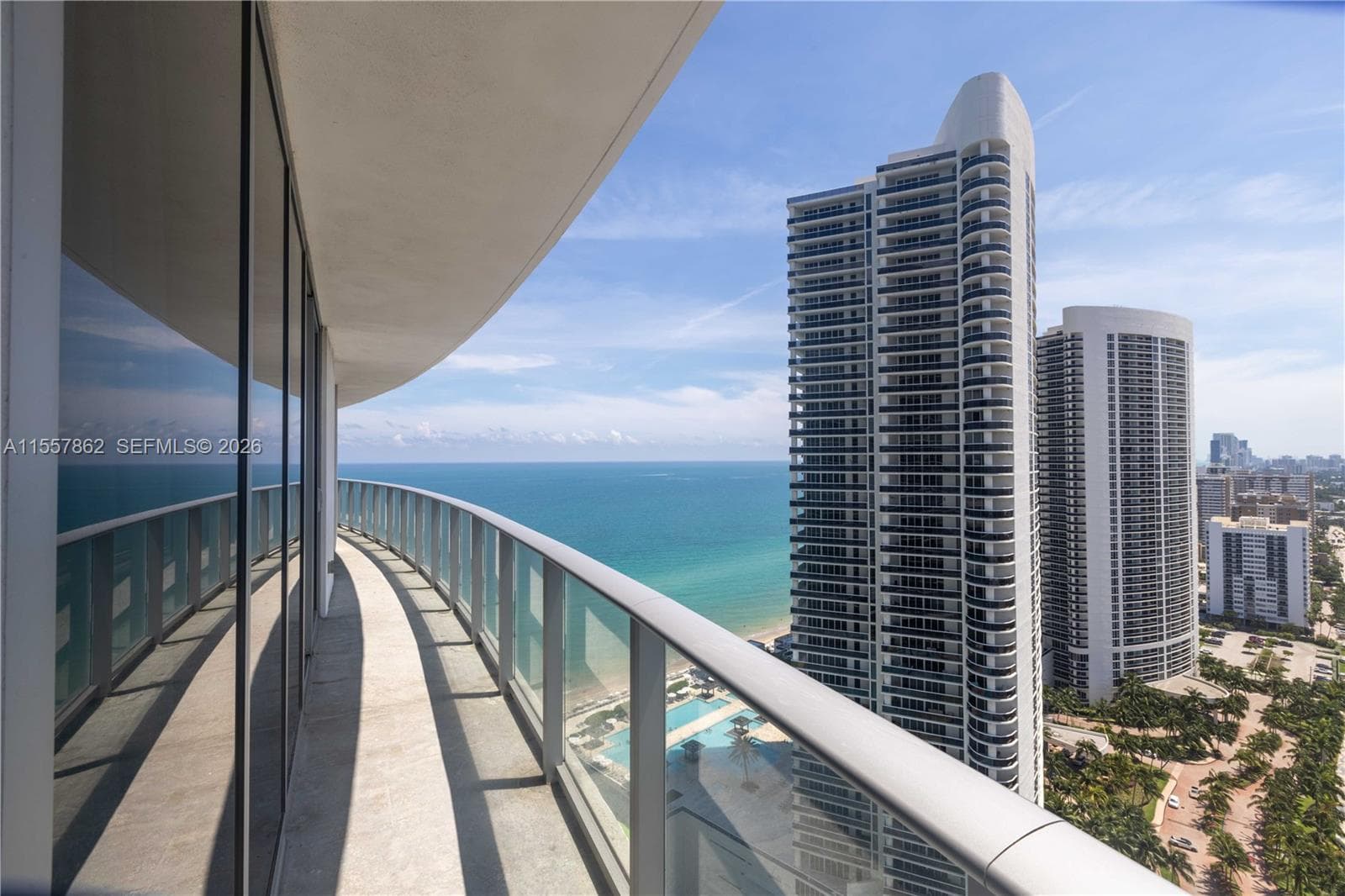 4111 Ocean Dr 4