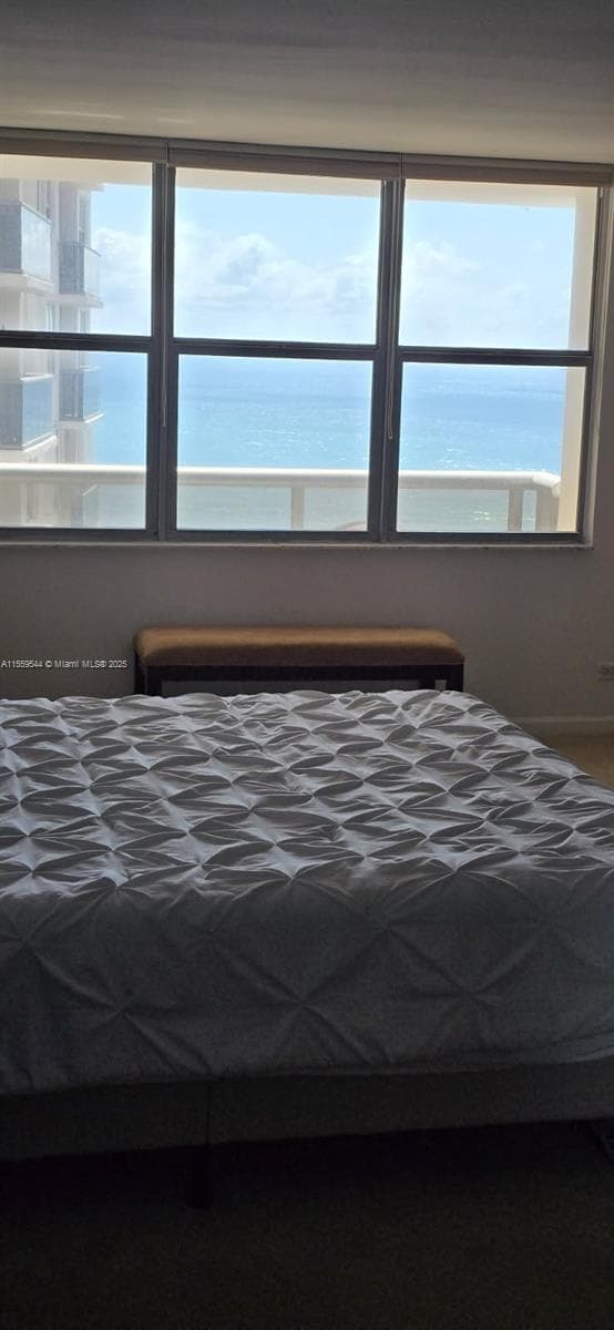 6039 Collins Ave 1110 photo 16