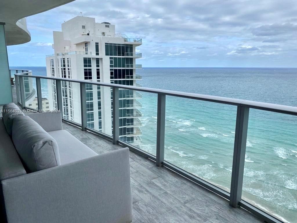4111 S Ocean Dr 2101 photo 8