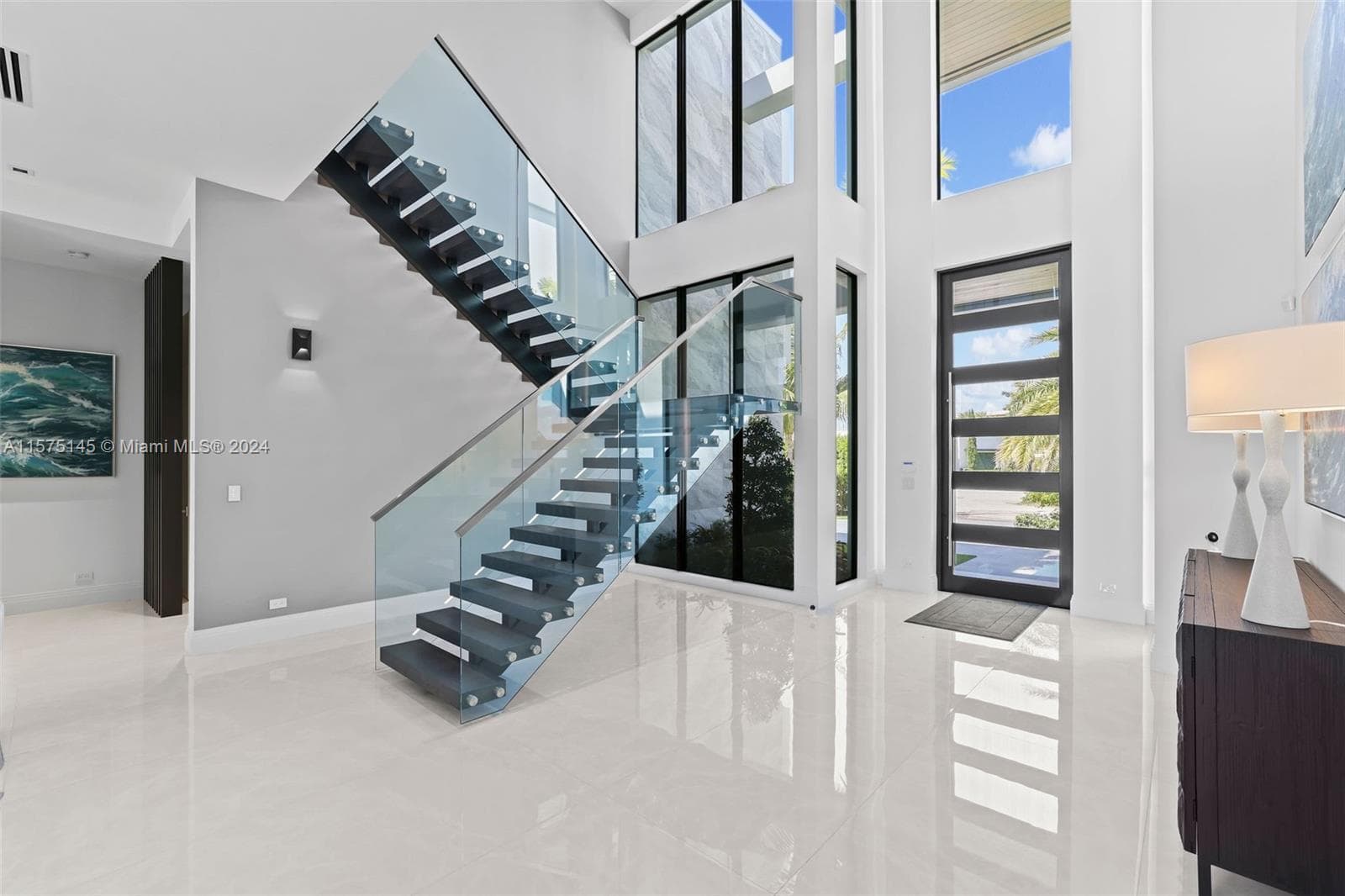 749 Bamboo Dr photo 15