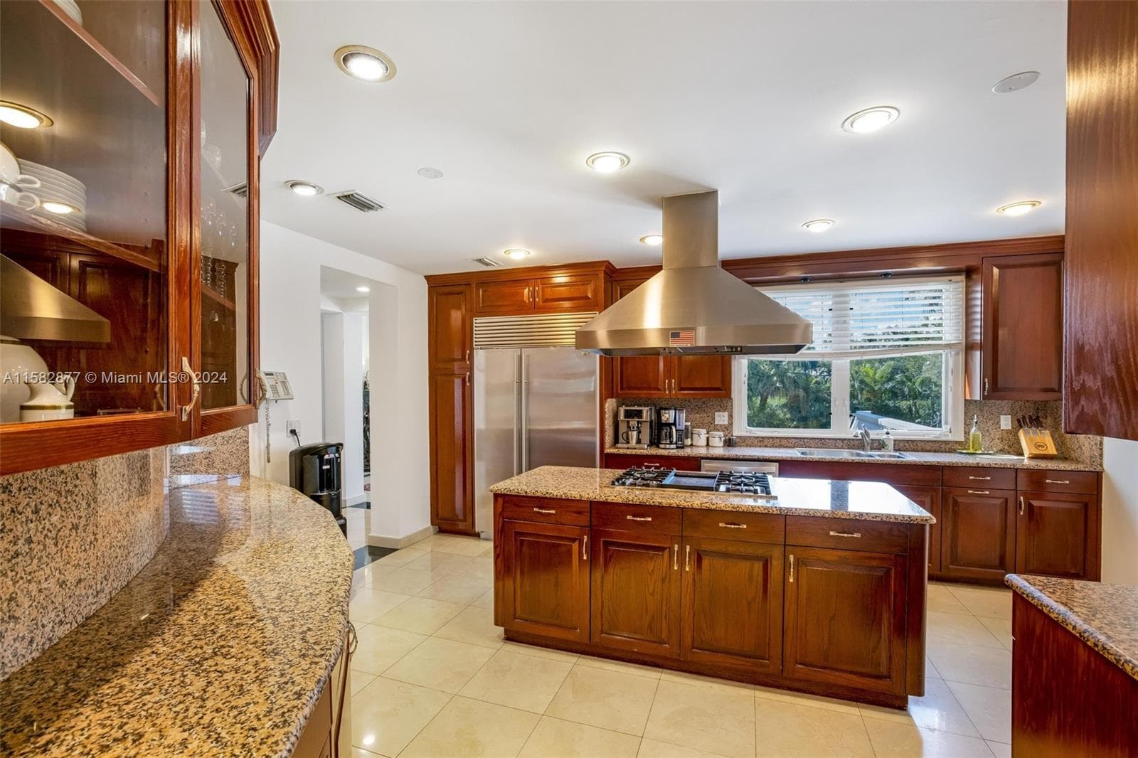 431 Costanera Rd photo 13