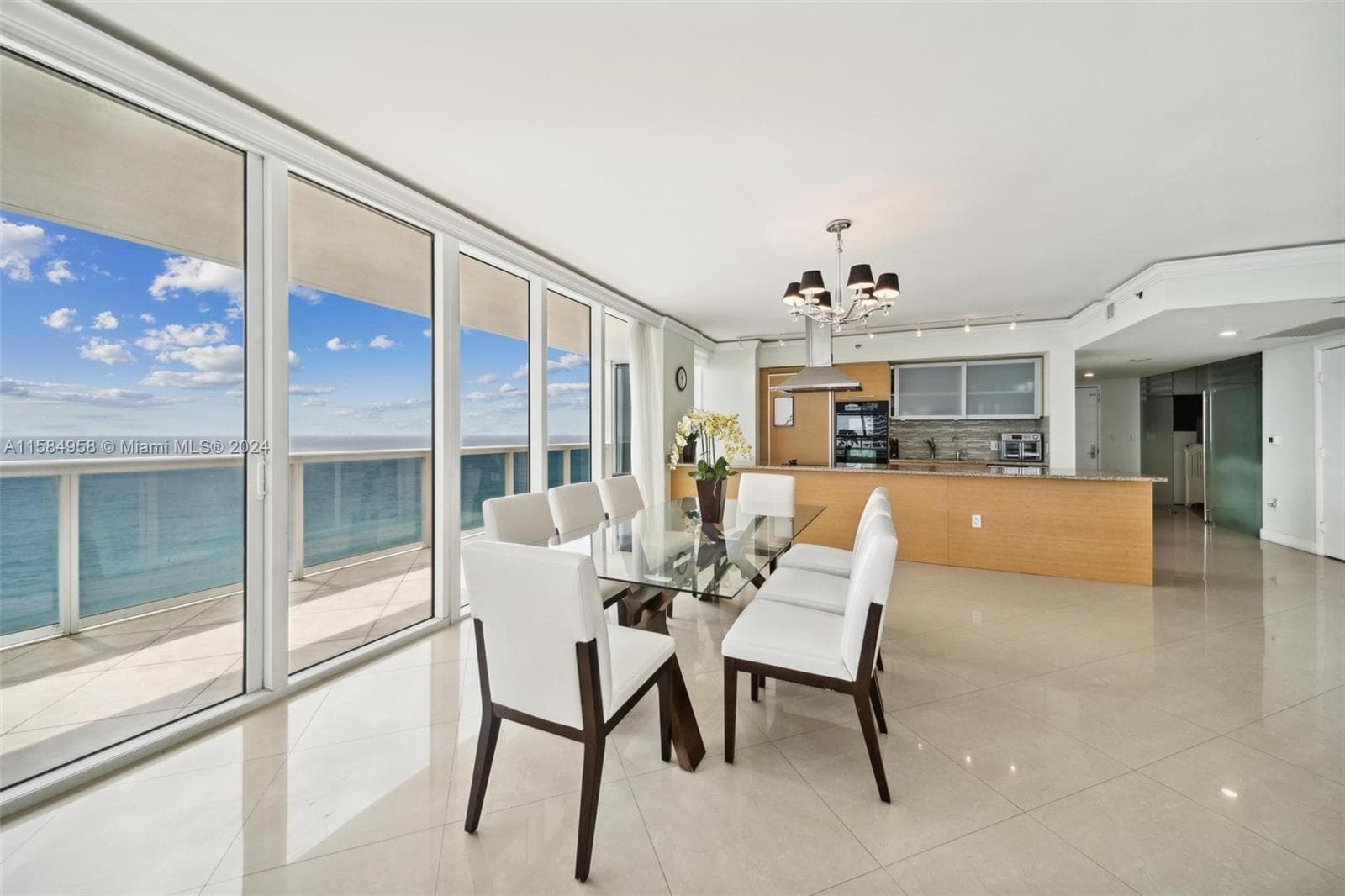1830 Ocean Dr 1701 photo 10