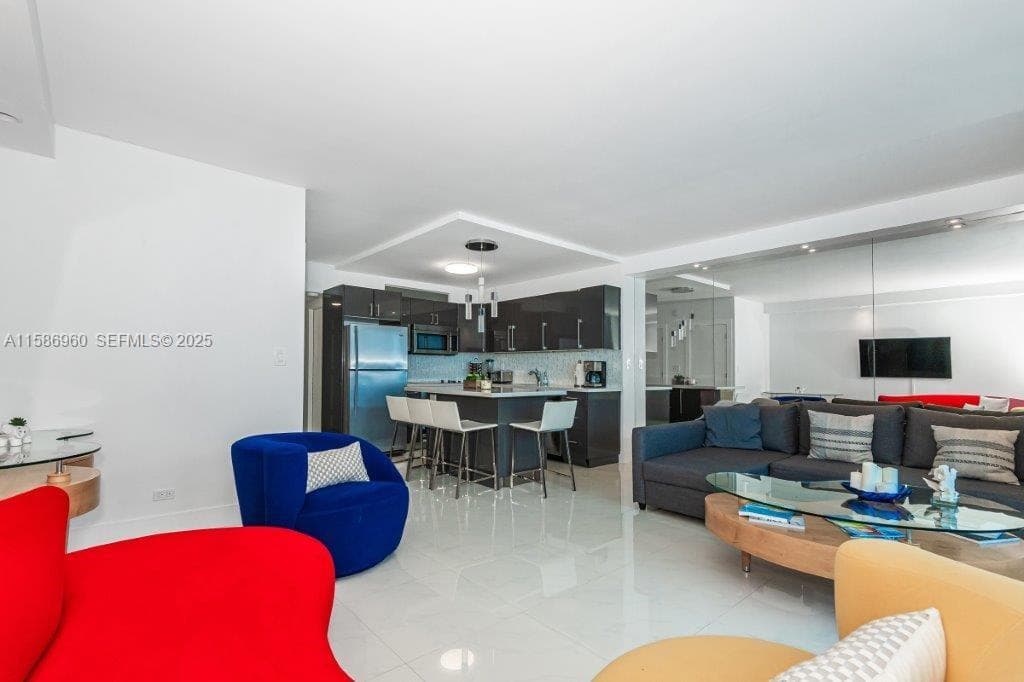 2301 Collins Ave 1111 photo 11