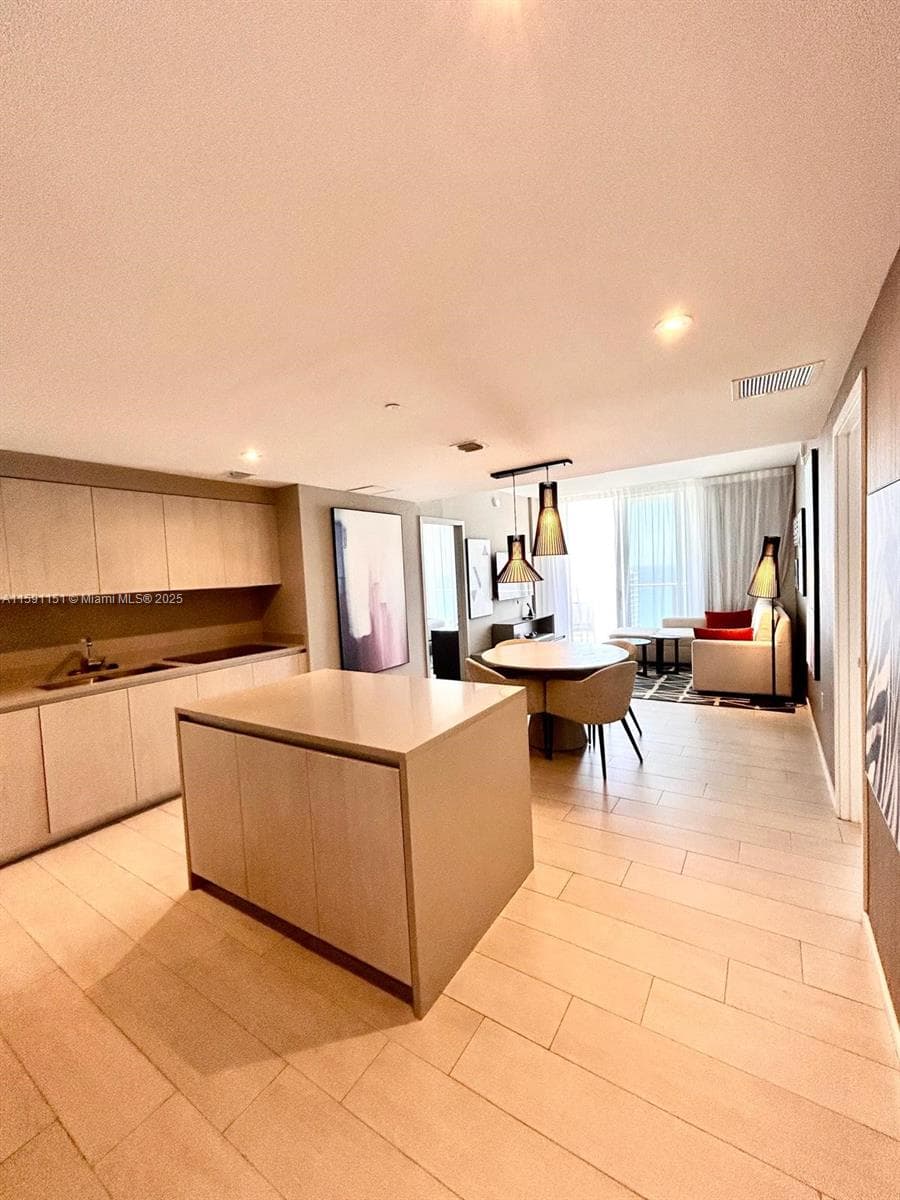 4010 Ocean Dr R2407 photo 22