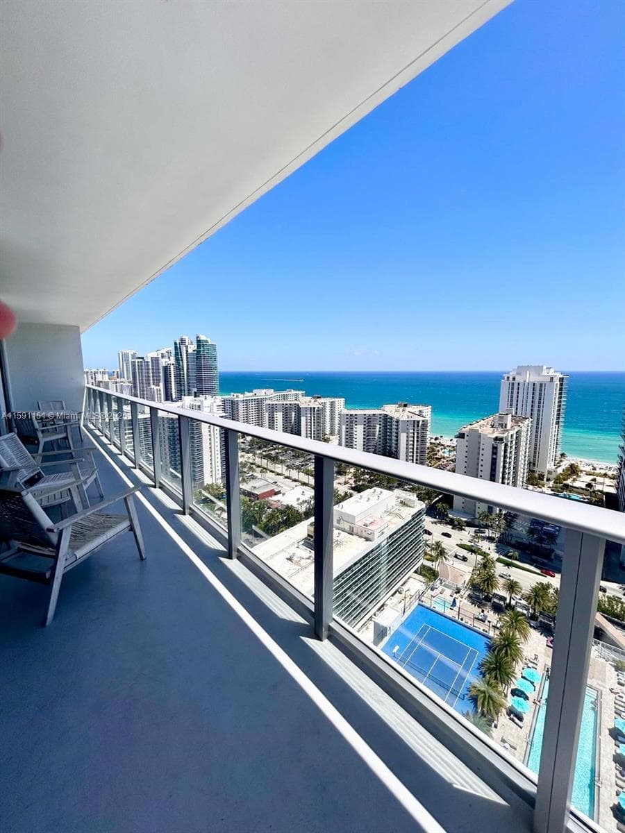 4010 Ocean Dr 1