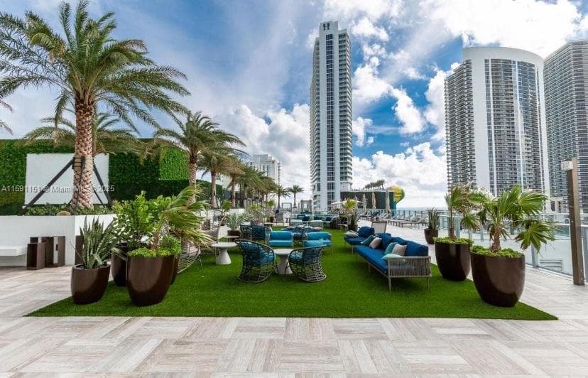 4010 Ocean Dr R2407 photo 8
