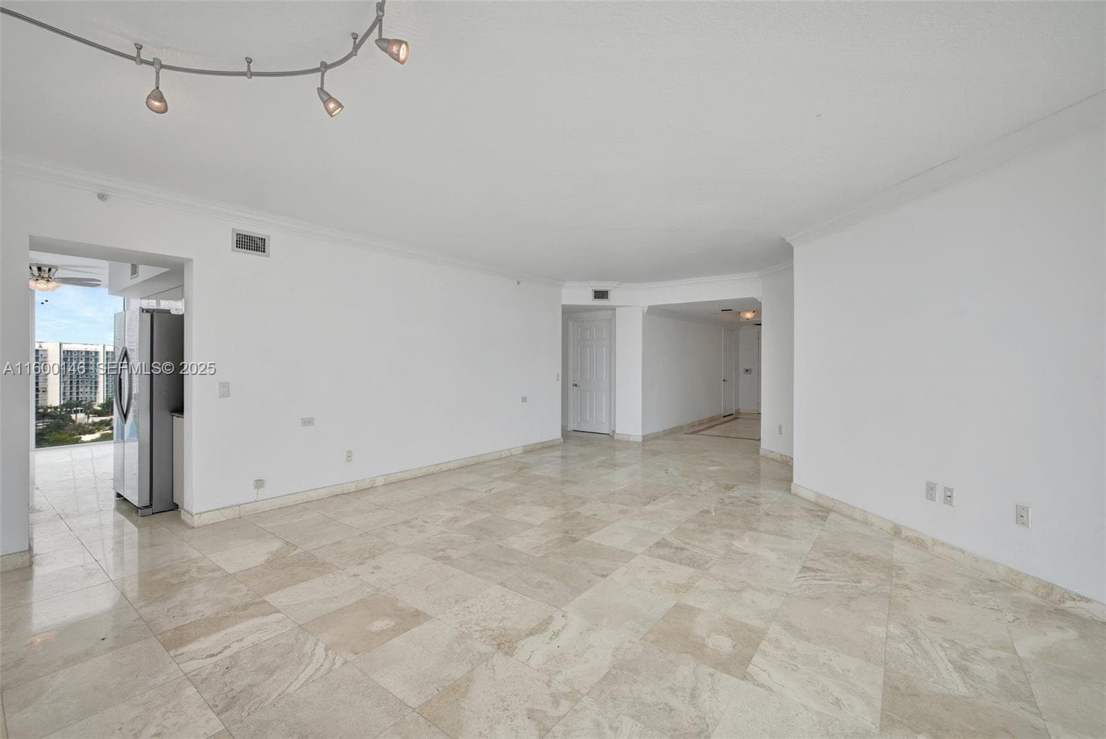 3370 Hidden Bay Dr 1208 photo 6
