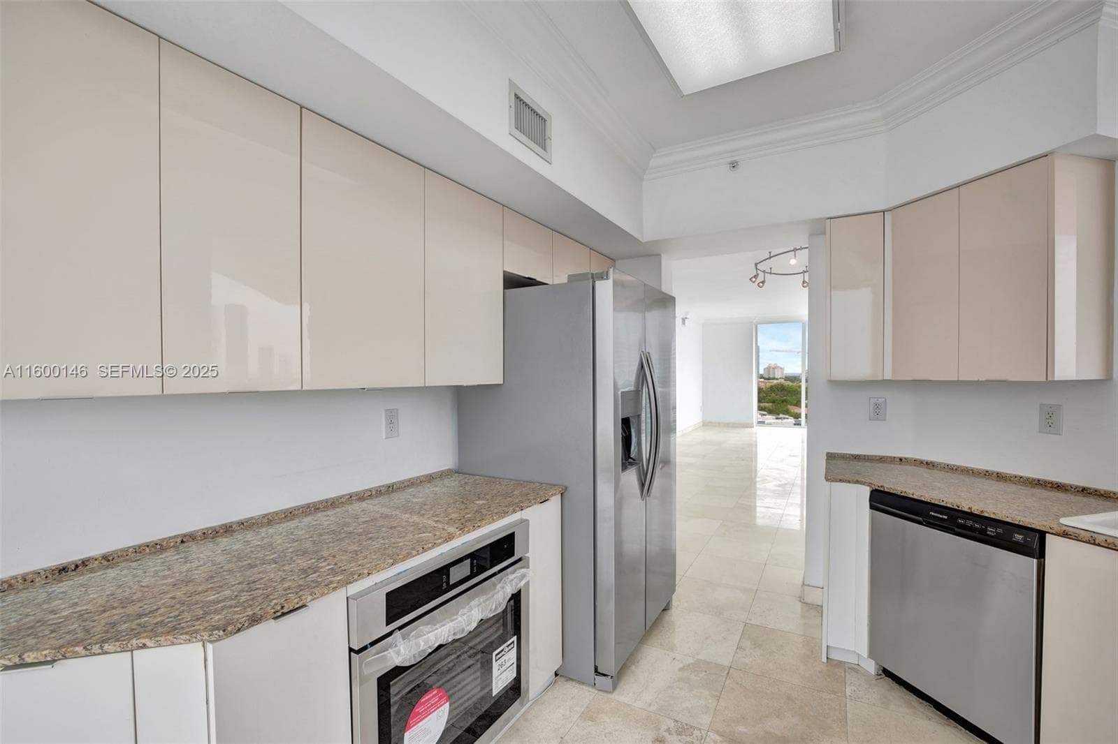 3370 Hidden Bay Dr 1208 photo 19