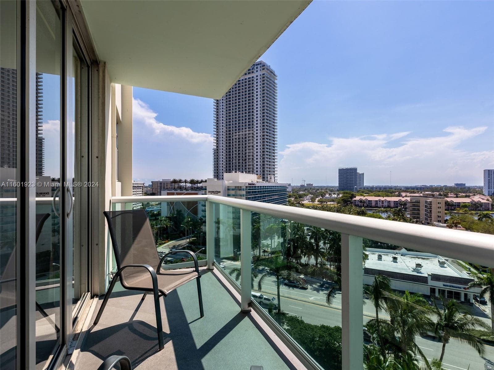3901 Ocean Dr 10P photo 19