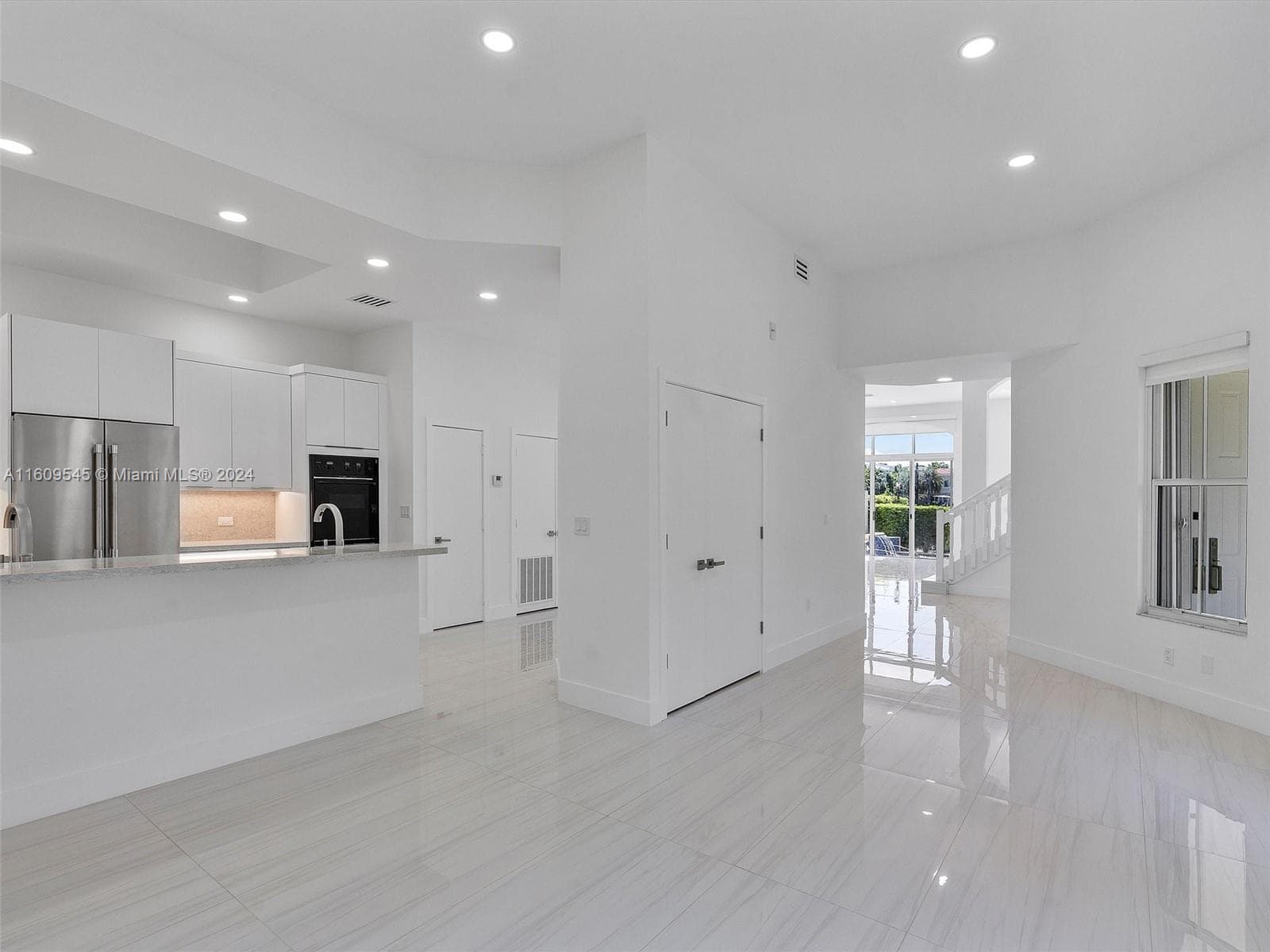21301 38th Ave 5