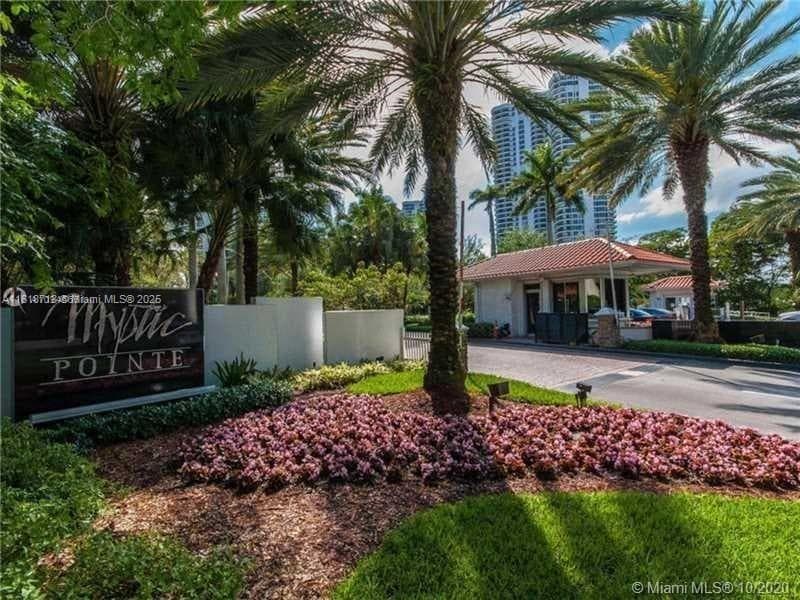 3600 Mystic Pointe Dr 1607 photo 15