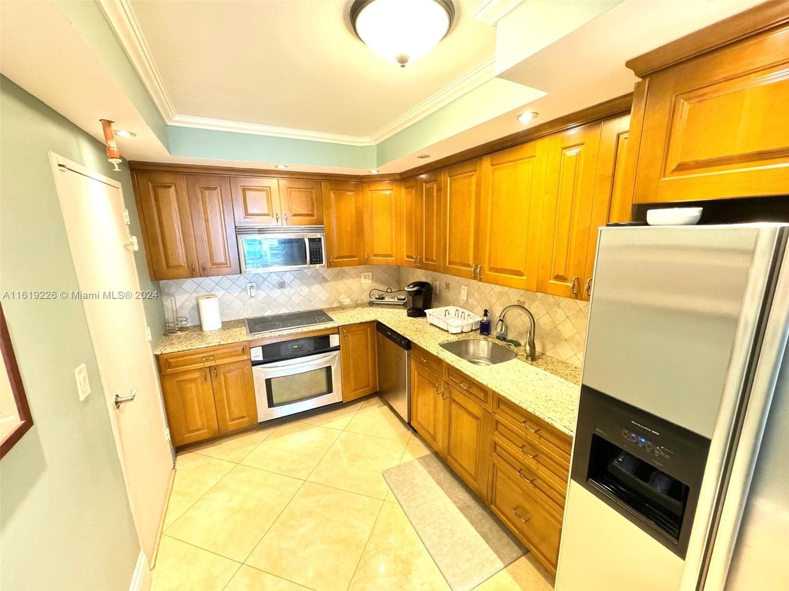 3901 Ocean Dr 3