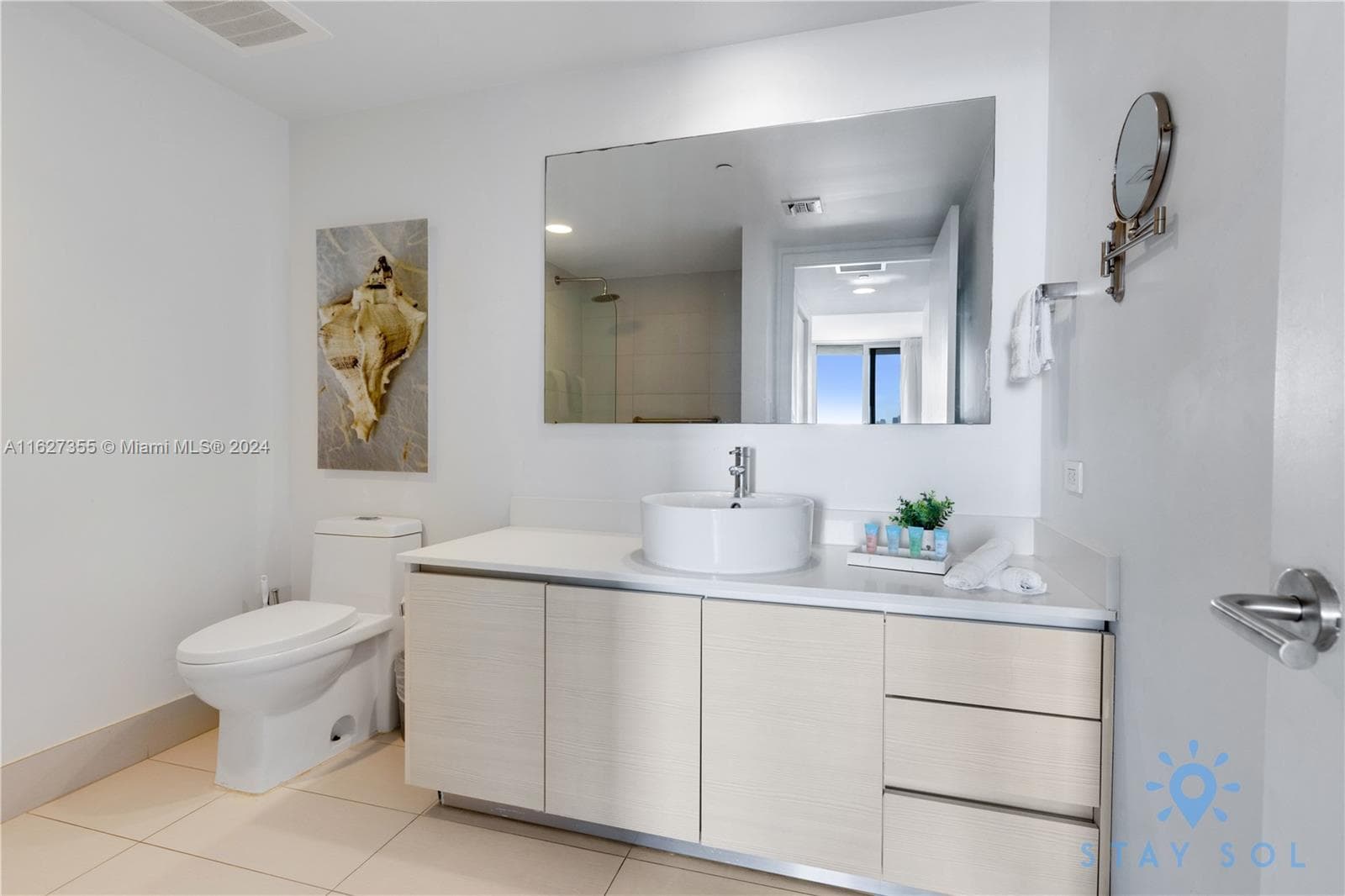 2602 Hallandale Beach Blvd R2009 photo 15