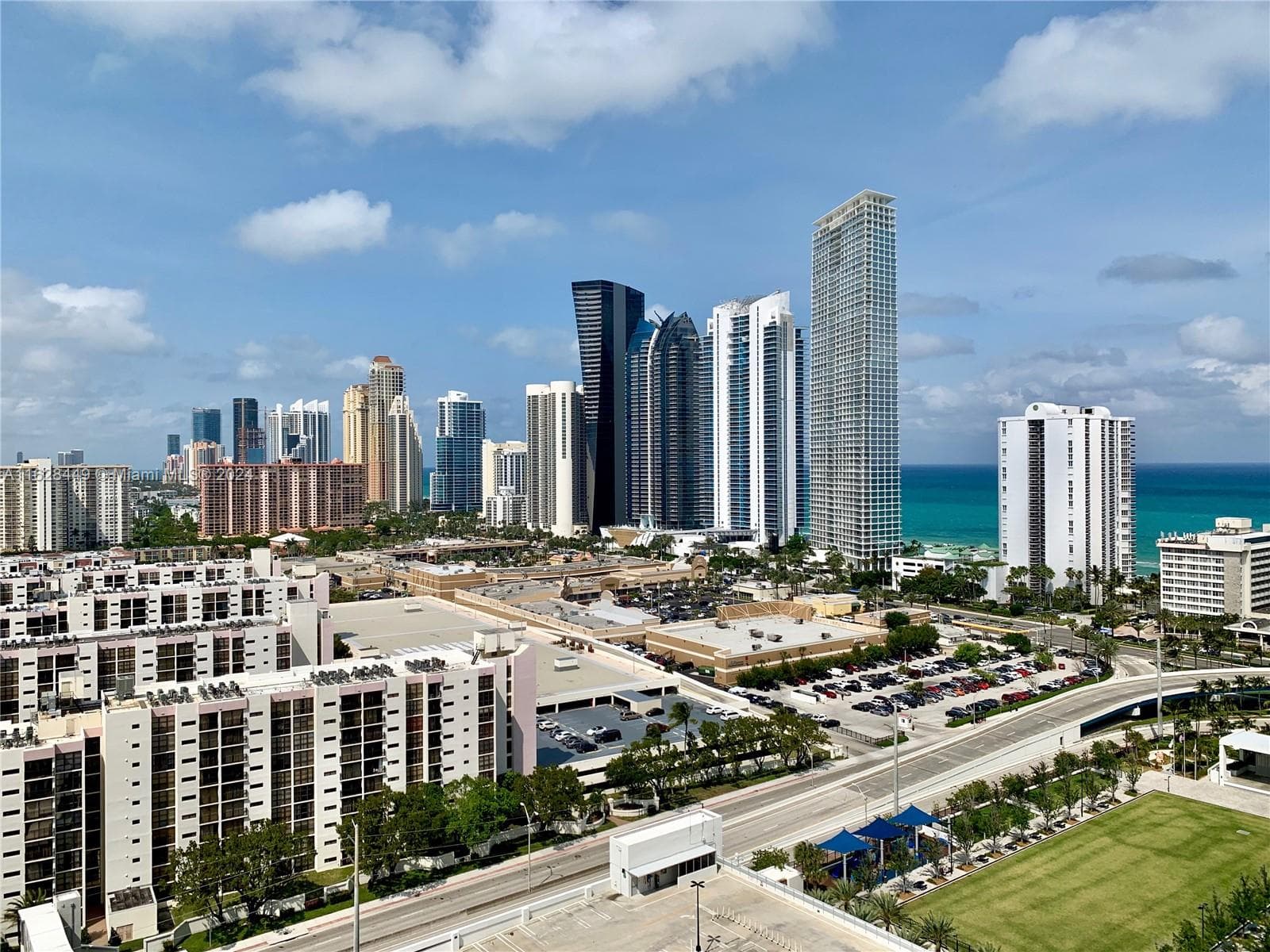 300 Sunny Isles Blvd 2103 photo 4
