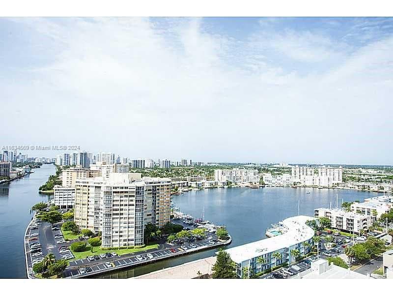 2602 HALLANDALE BEACH BLVD 2905 photo 16