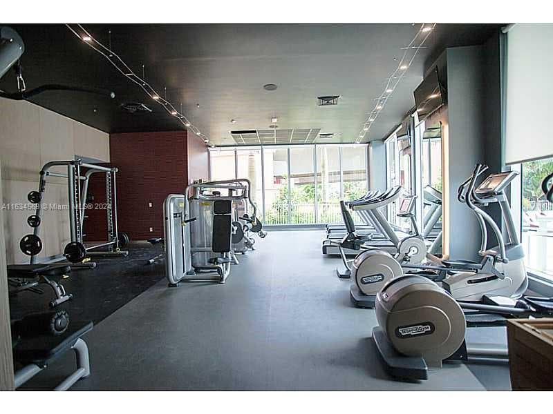 2602 HALLANDALE BEACH BLVD 2905 photo 9