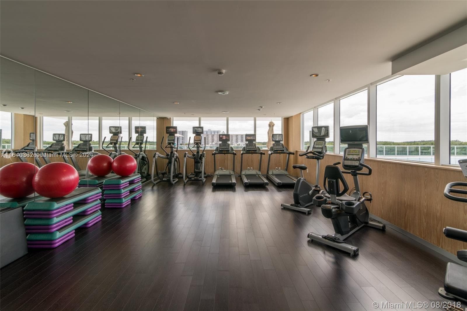 400 Sunny Isles Blvd 1019 photo 24