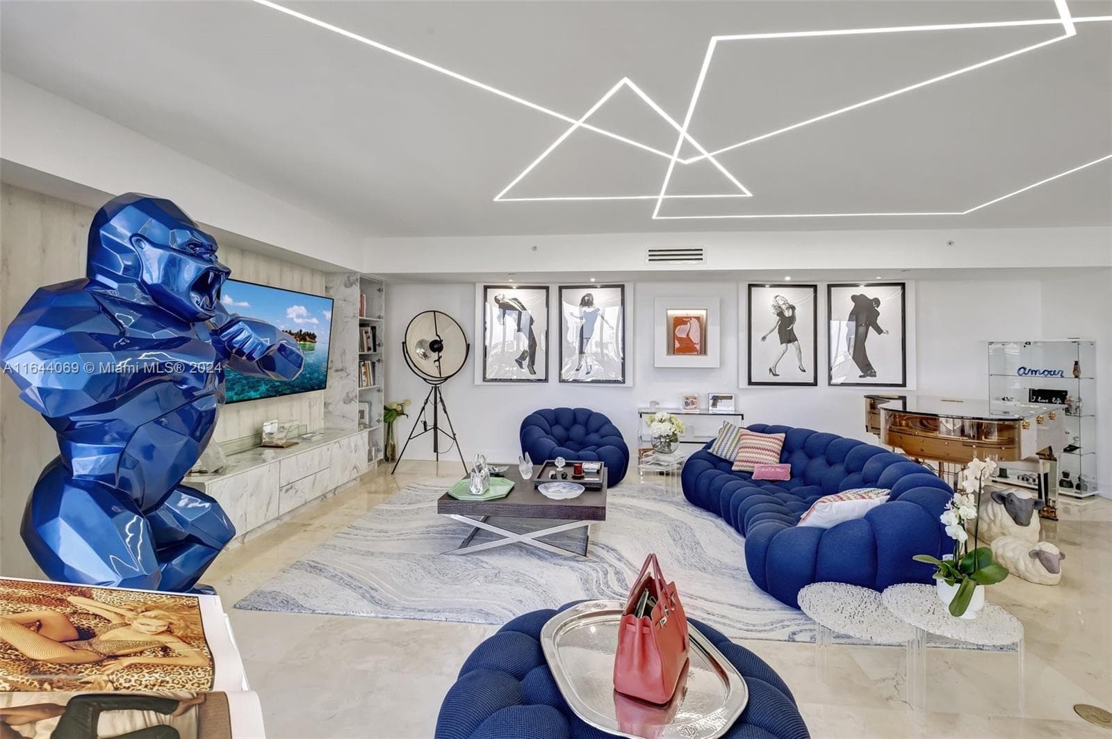 21200 Point Pl 1204 photo 14