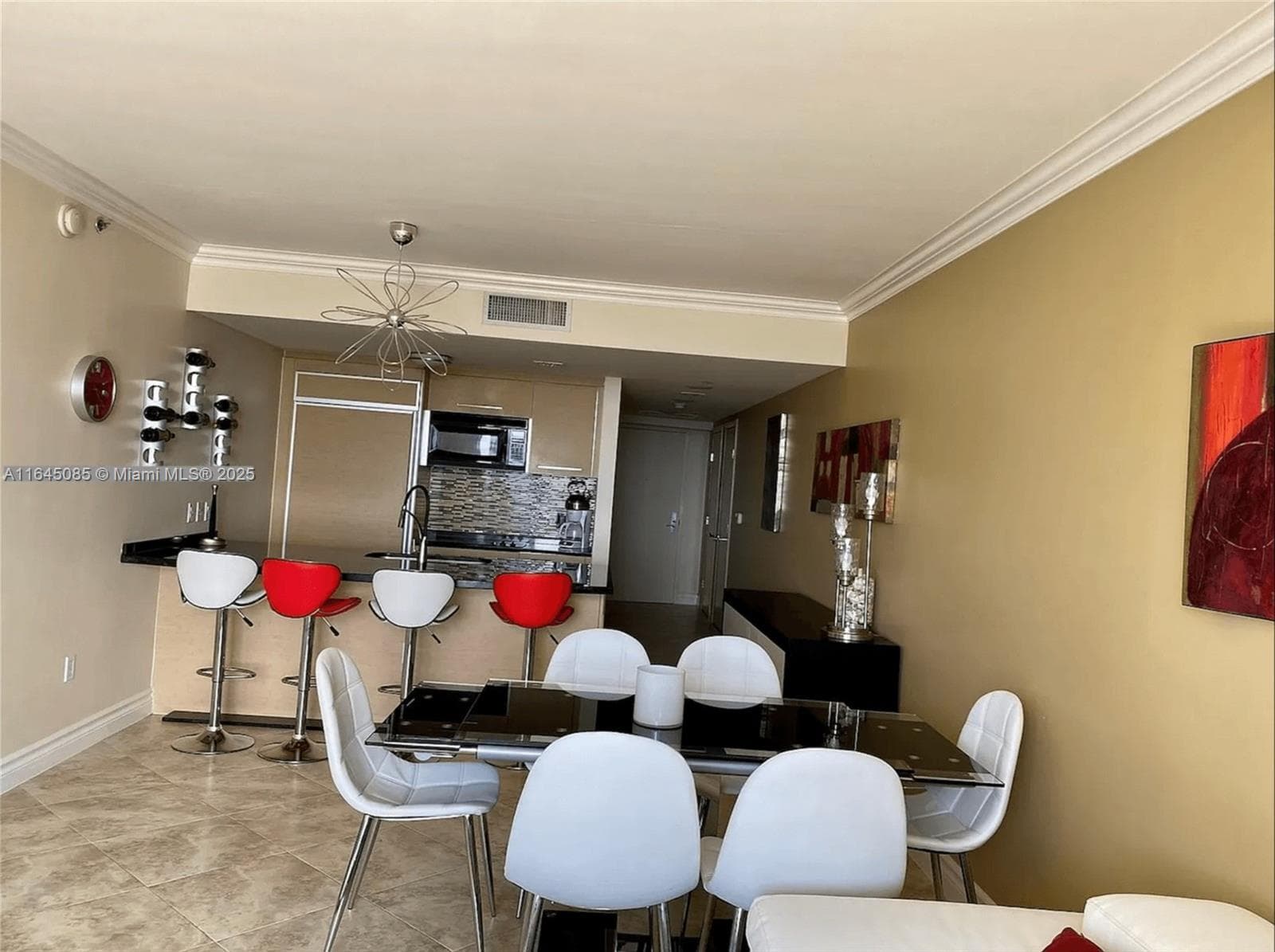 1850 Ocean Dr 3809 photo 8