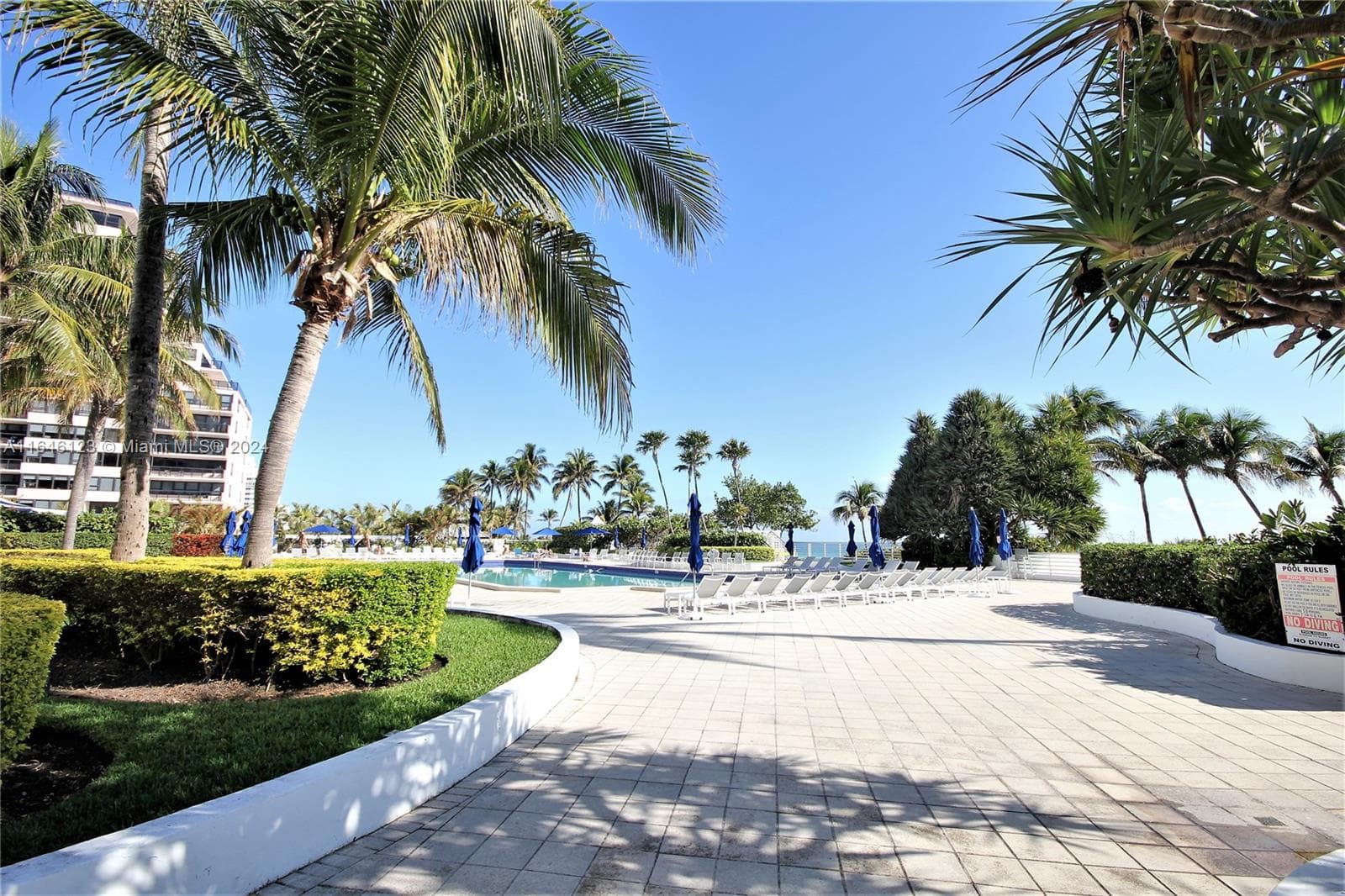 5151 Collins Ave 629 photo 23