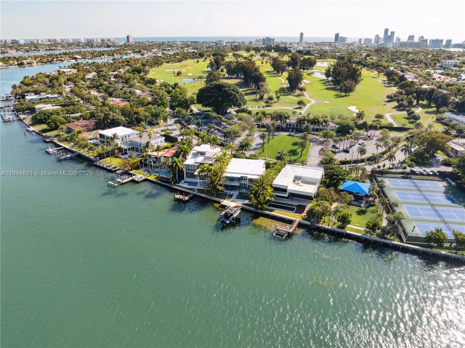 1020 Shore Dr photo 16