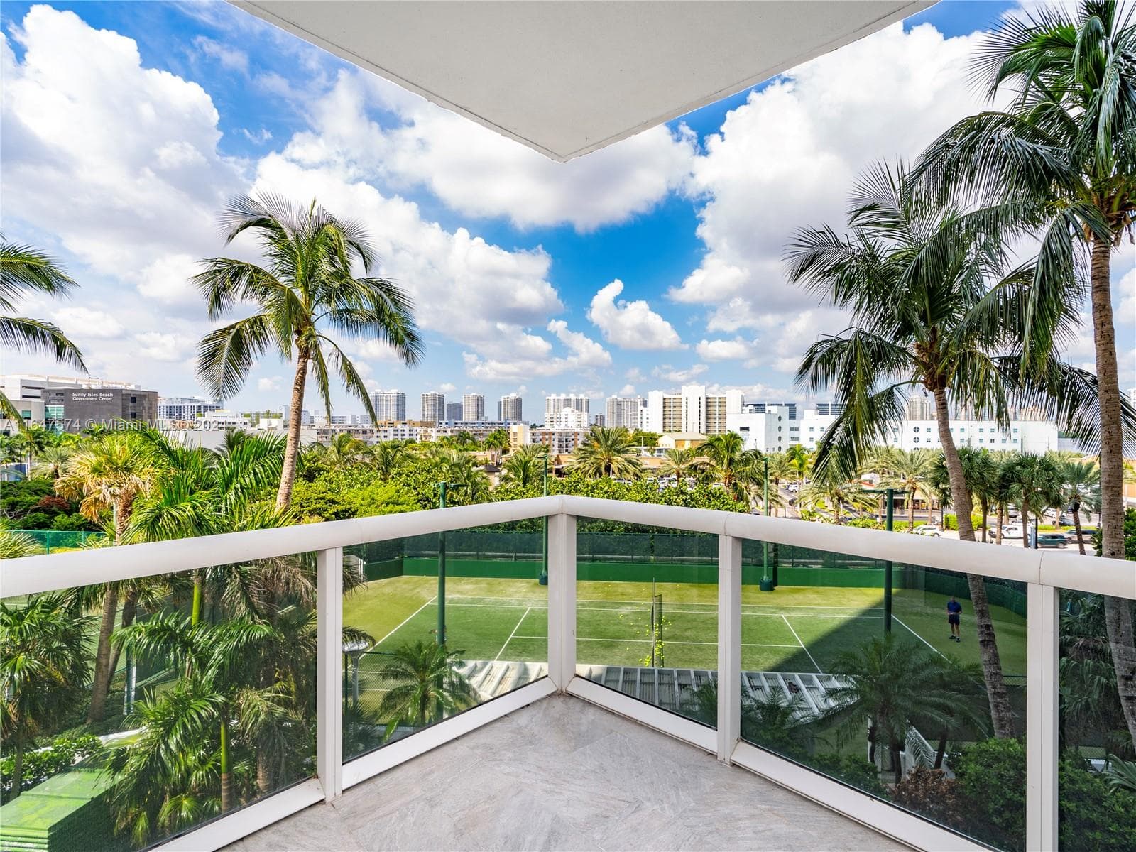 18101 Collins Ave 601 photo 14