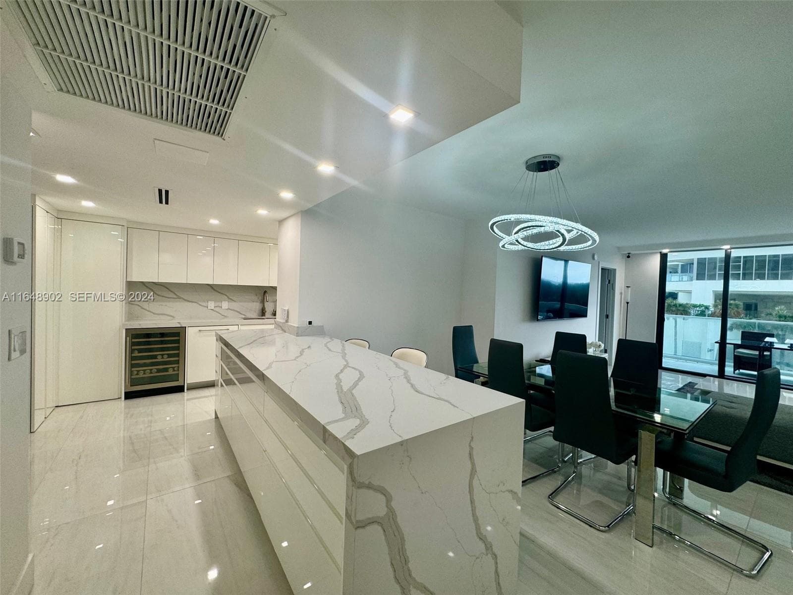 9801 Collins Ave 5U photo 4