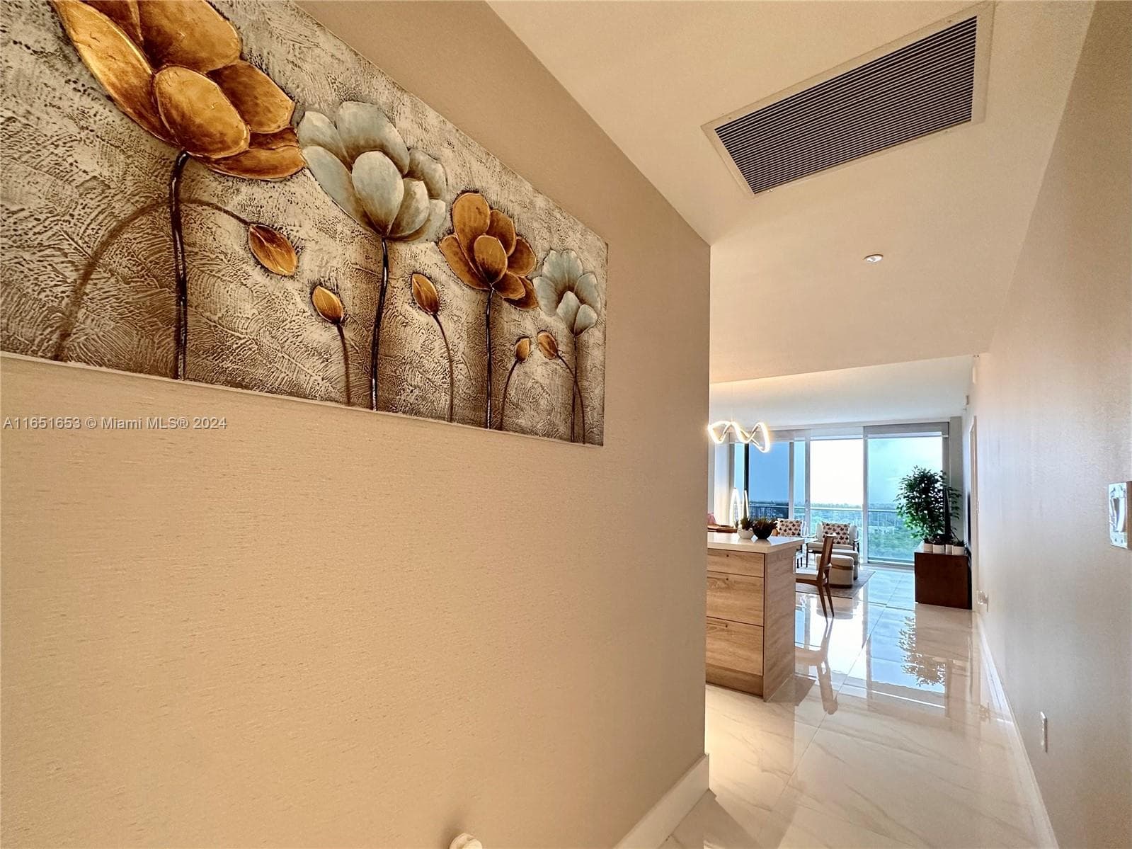 16385 Biscayne Blvd 1201 photo 9