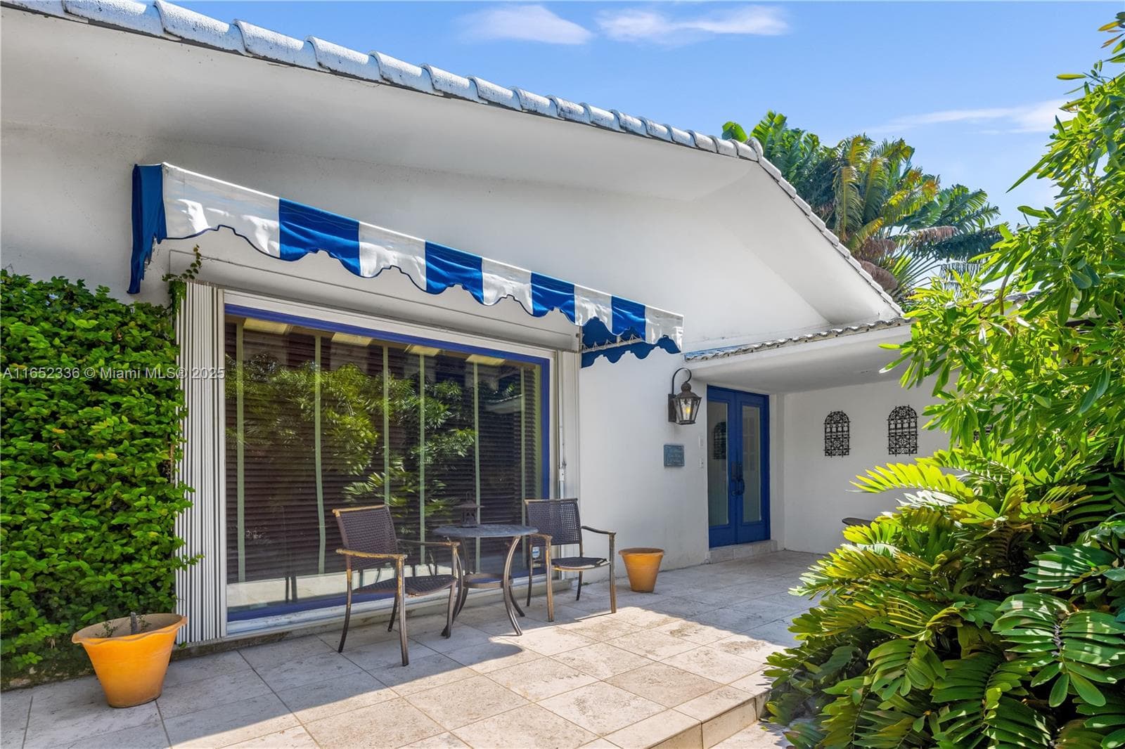 7975 Biscayne Point Cir photo 9