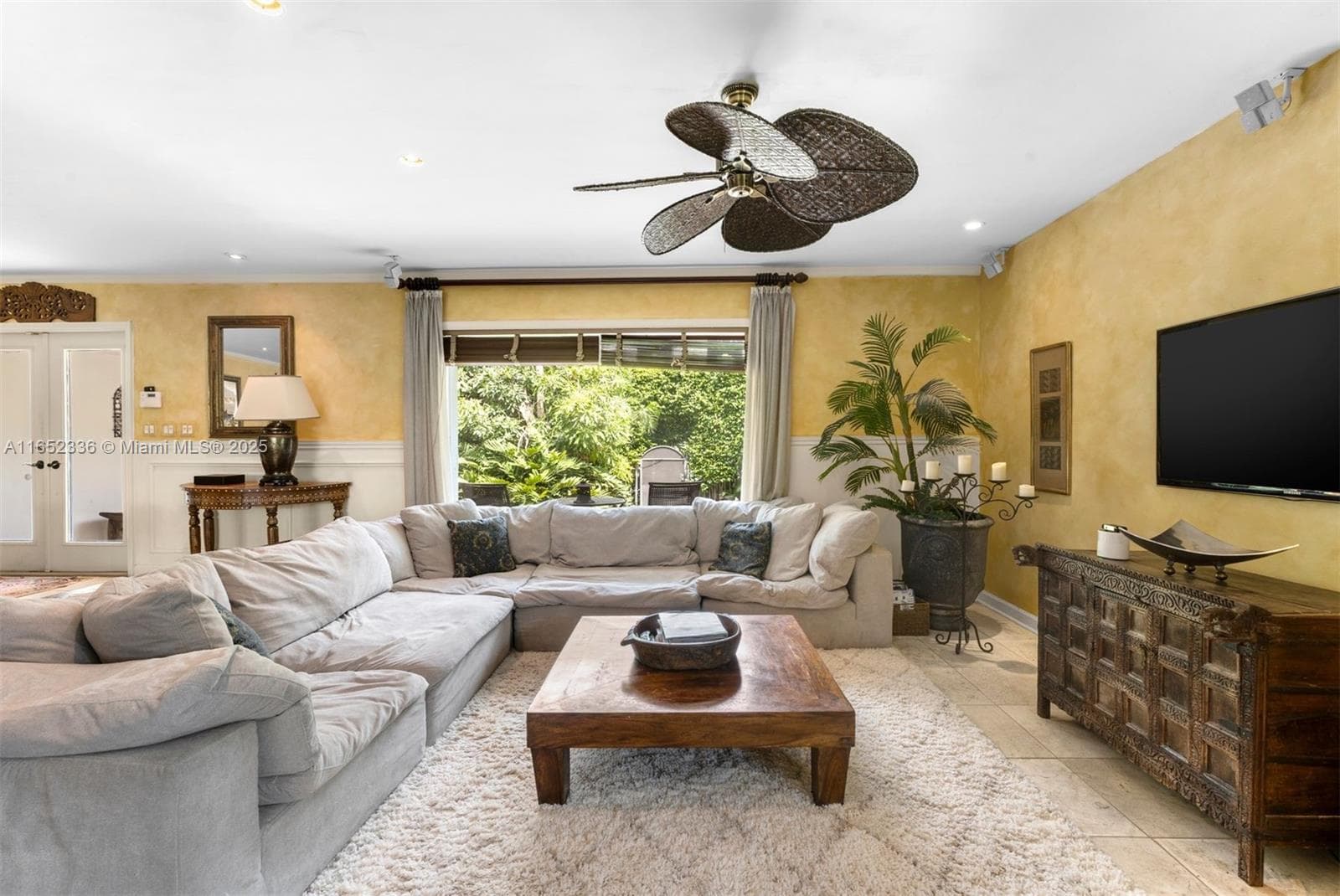 7975 Biscayne Point Cir photo 18