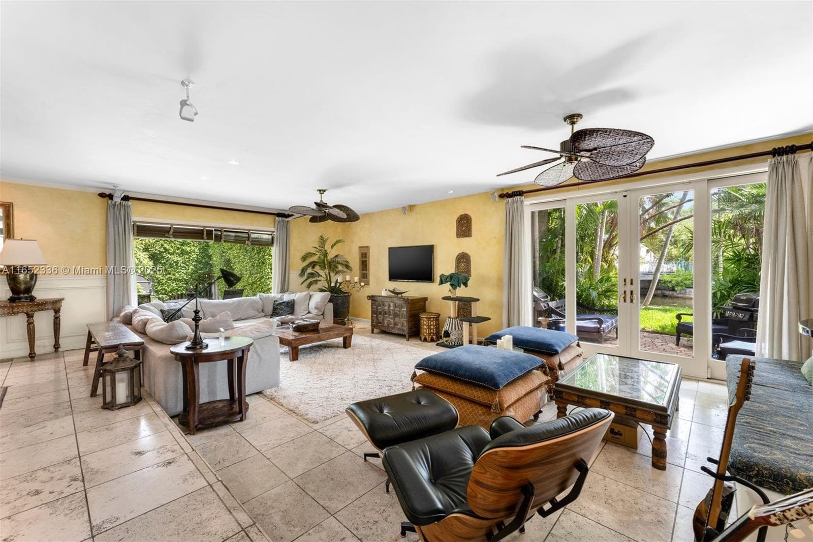 7975 Biscayne Point Cir photo 19