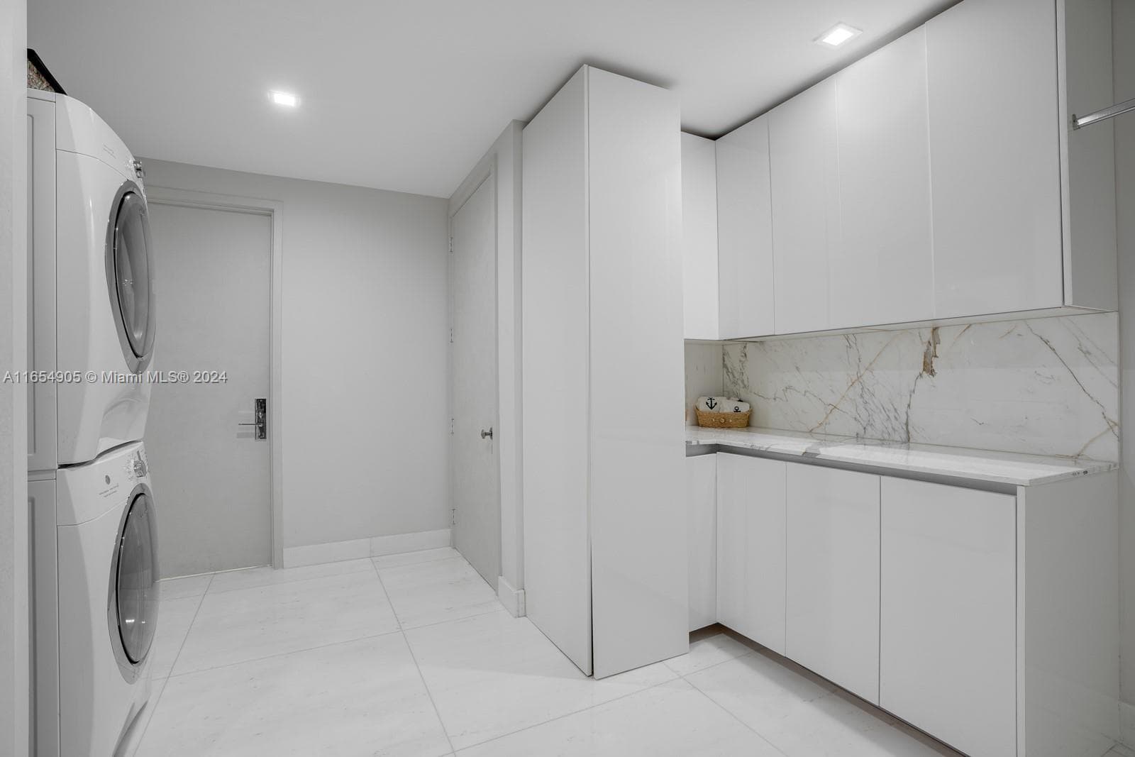 10203 Collins Ave 801 photo 11
