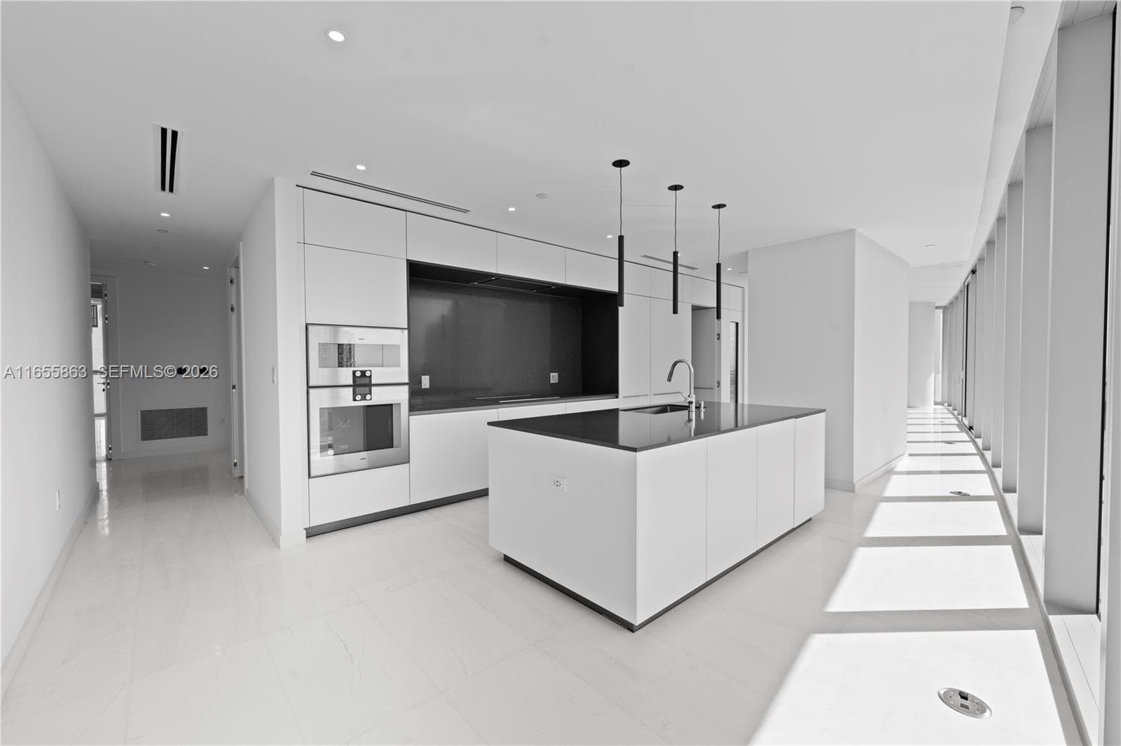 300 Biscayne Blvd Way 3201 photo 6